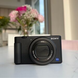 Sony ZV-1 Digital Camera